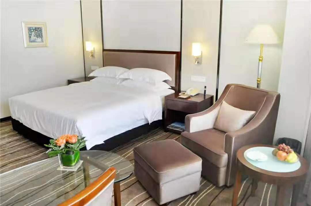 Zhongshan International Hotel Exterior foto